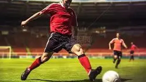 2025足坛新星崭露头角，能否扛起大旗？人生起伏见证中国足球新星命运转折！